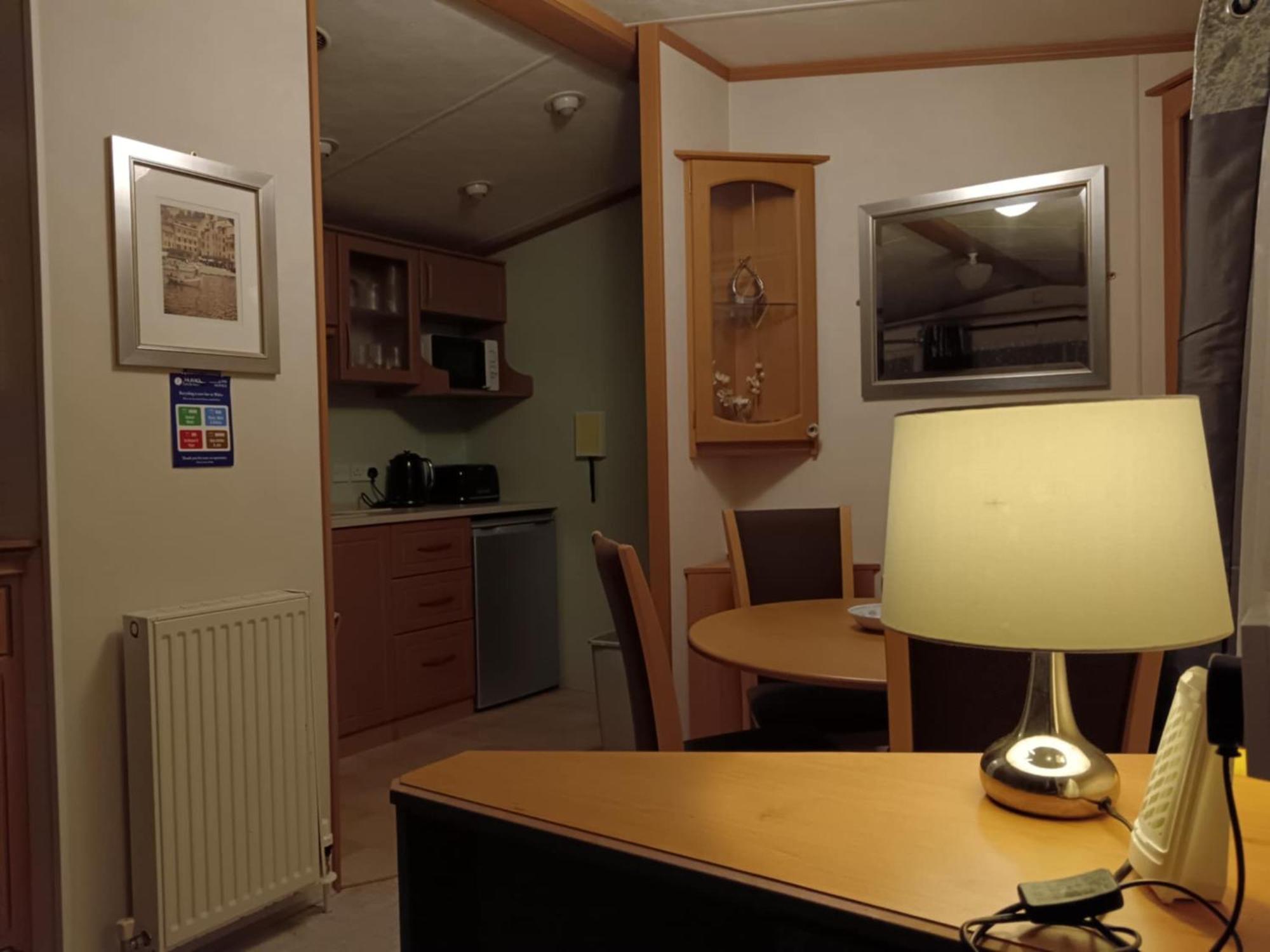 Lovely 3 Bedroom 8 Berth Caravan In Rhyl Zewnętrze zdjęcie
